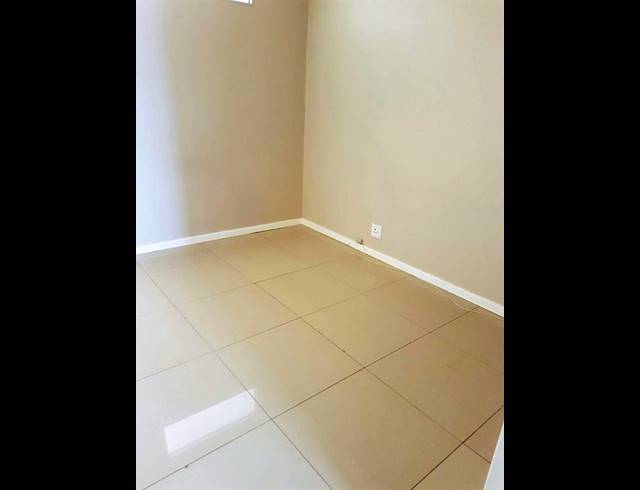 3 BEDROOM PROPERTY TO RENT IN CLAREMONT